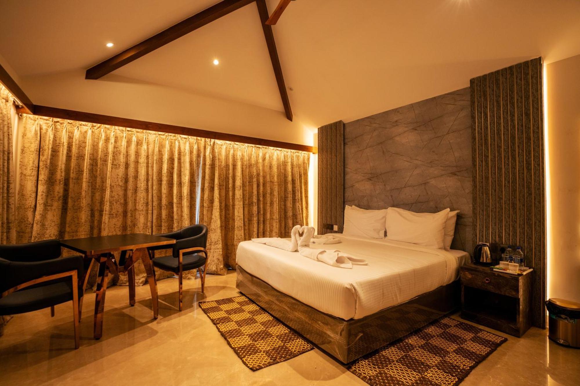 Mstays Ecr By Mirabilis Hotel Chennai Zewnętrze zdjęcie