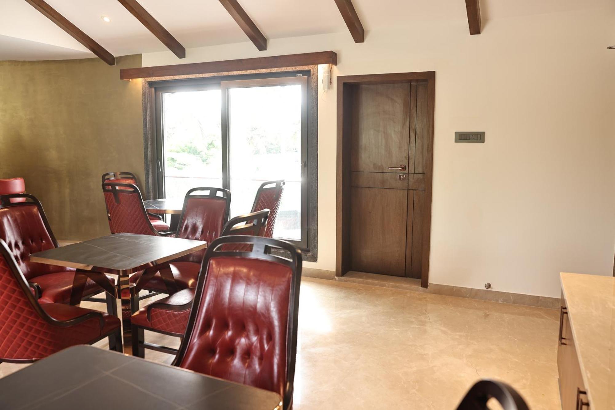 Mstays Ecr By Mirabilis Hotel Chennai Zewnętrze zdjęcie